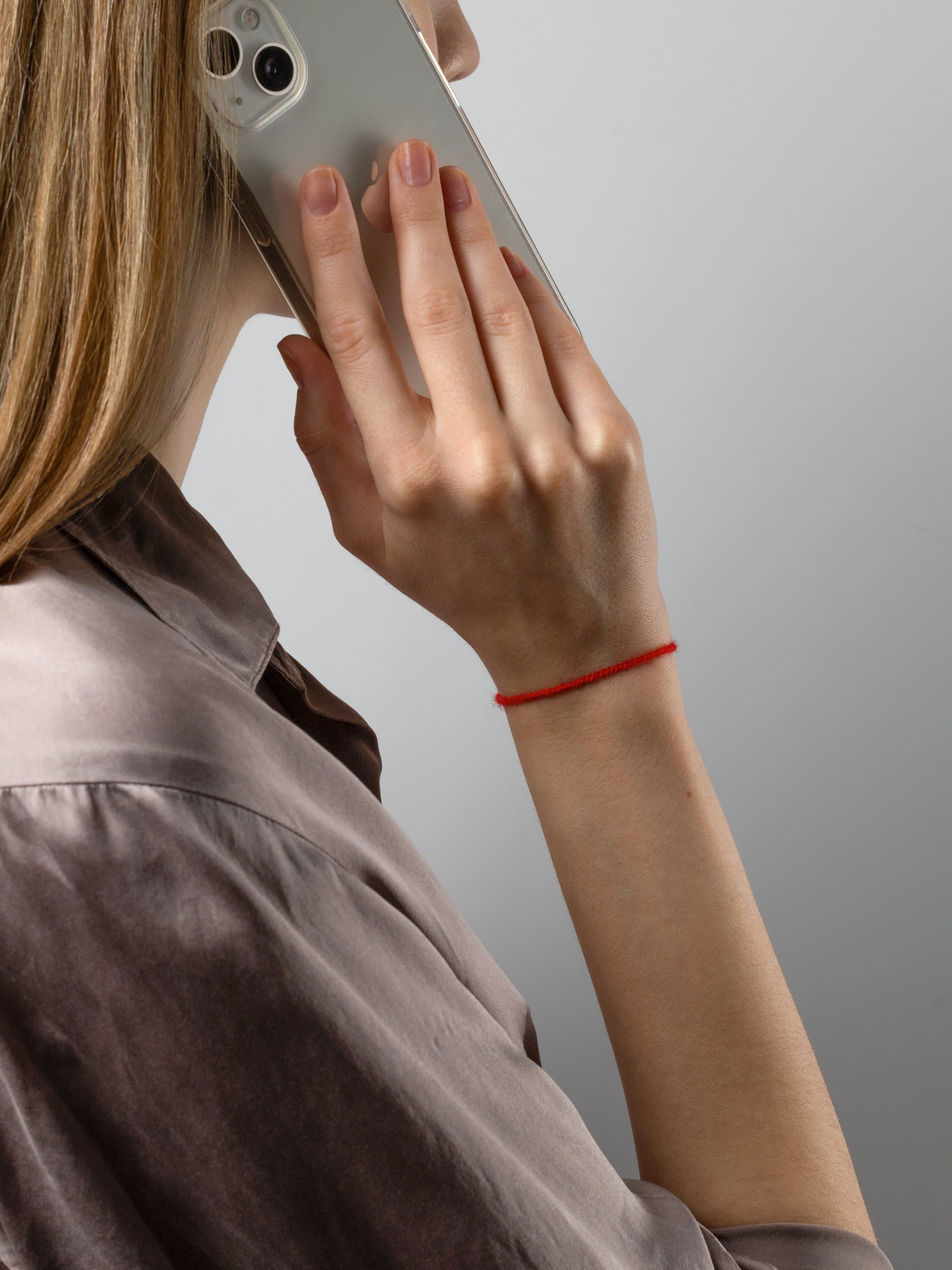 Красная нить-оберег