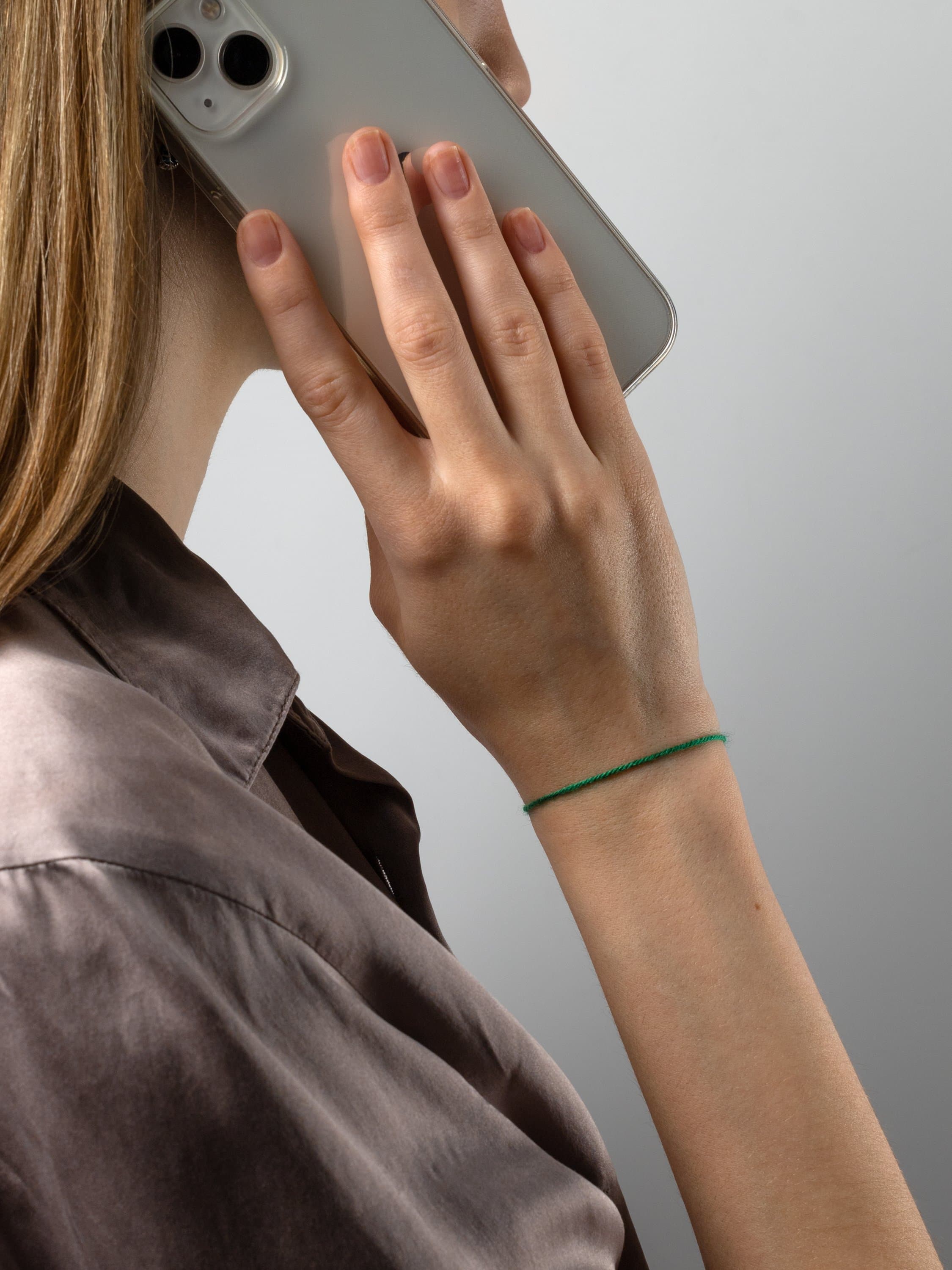 Зелёная нить-оберег