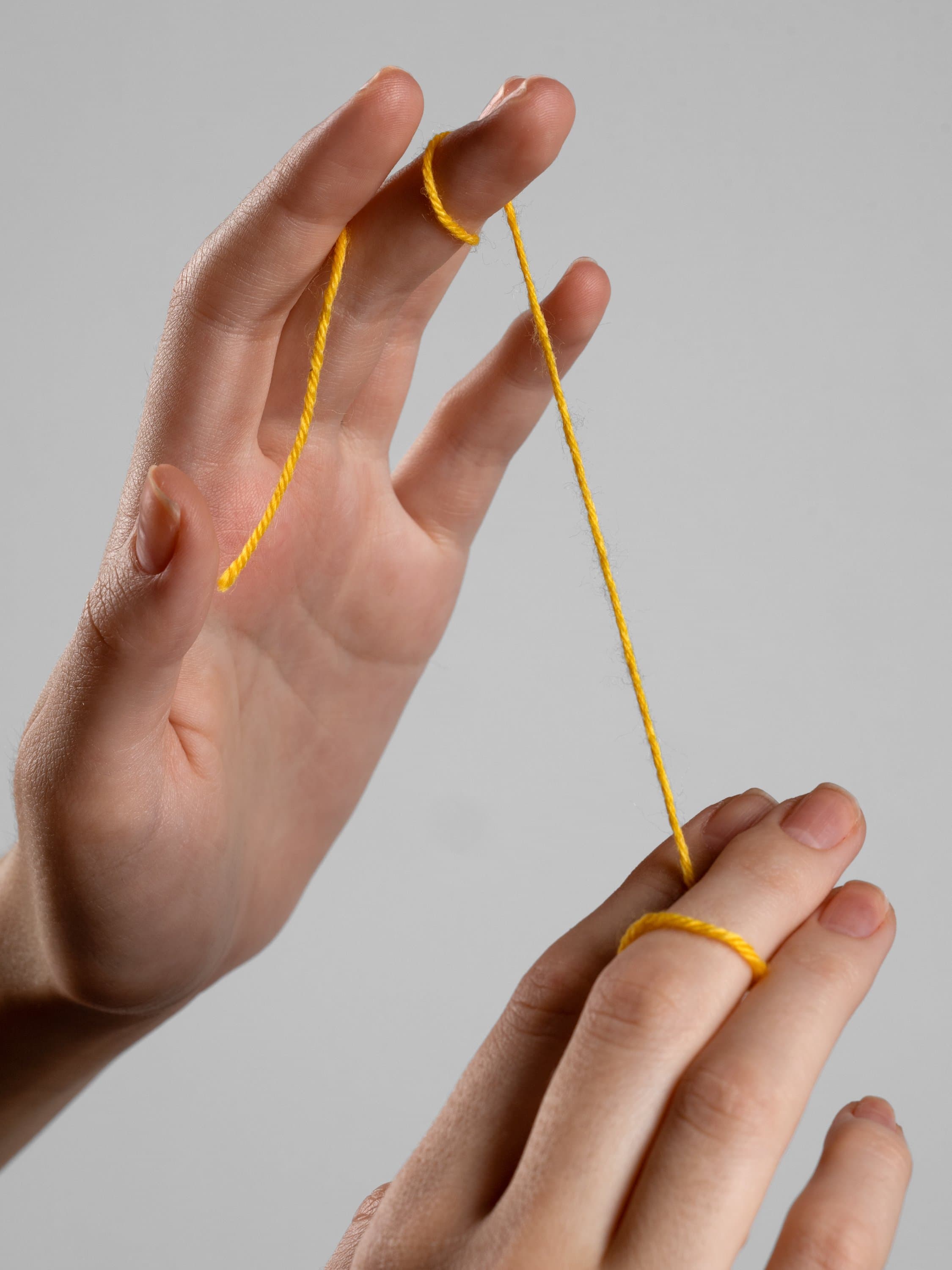 Жёлтая нить-оберег